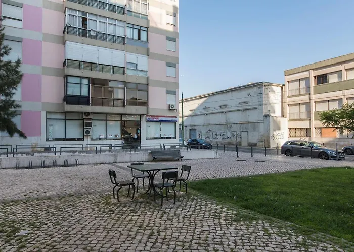 2 Bedroom Belem Wonder By Lovelystay Lisboa