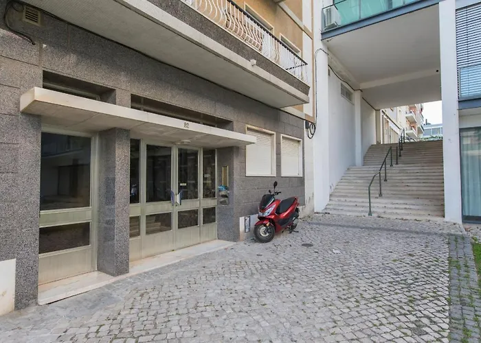 2 Bedroom Belem Wonder By Lovelystay Lissabon