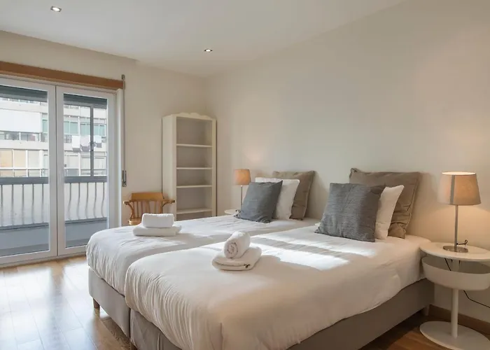 2 Bedroom Belem Wonder By Lovelystay Lissabon