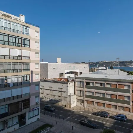 Lovelystay - 2 Bedroom Belem Wonder Apartamento *