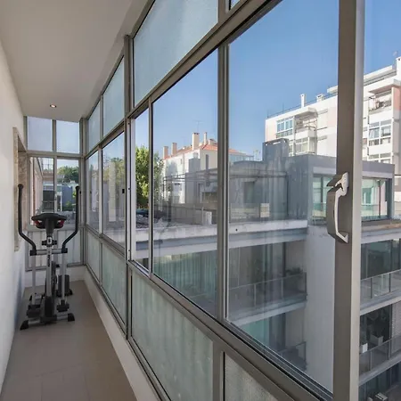 Belem 2br With Balcony & Views By Lovelystay *