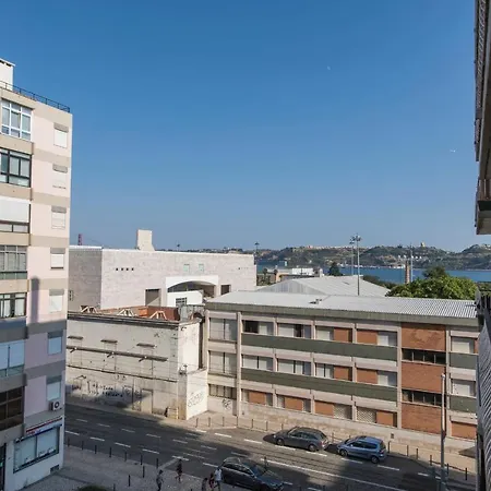 Lovelystay - 2 Bedroom Belem Wonder Apartamento *