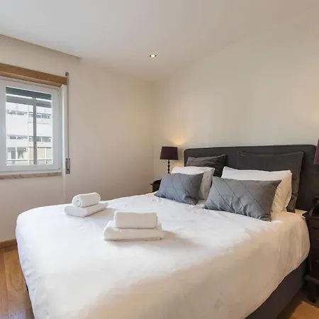 2 Bedroom Belem Wonder By Lovelystay Apartmán