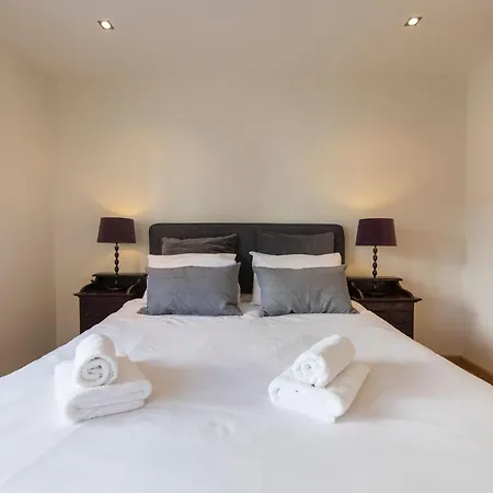 2 Bedroom Belem Wonder By Lovelystay Lisboa