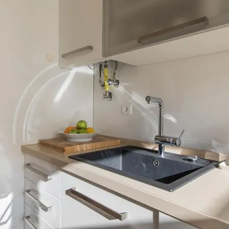 2 Bedroom Belem Wonder By Lovelystay Apartmán Lisboa
